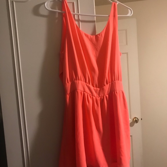 Romper - Picture 1 of 4